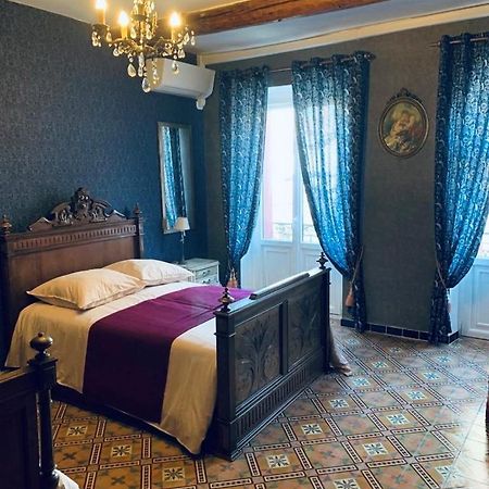 La Babayaga Bed & Breakfast Capestang Exterior photo