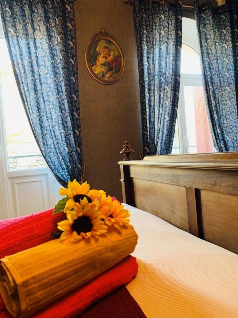 La Babayaga Bed & Breakfast Capestang Exterior photo